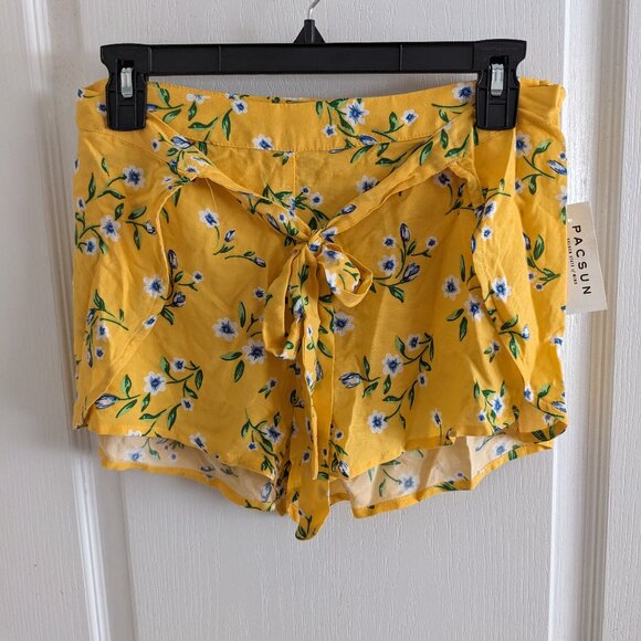 PacSun NWT Kendall & Kylie Floral Shorts Sz M - Picture 2 of 8